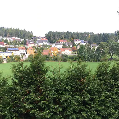 מלון Alter Pfarrhof Wernberg-Köblitz